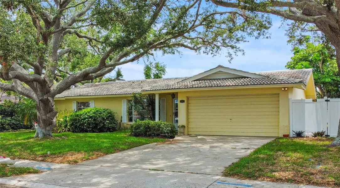 14321 113TH AVE, Largo, FL 33774