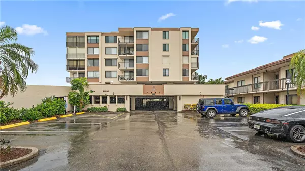6269 PALMA DEL MAR BLVD S #306, St Petersburg, FL 33715