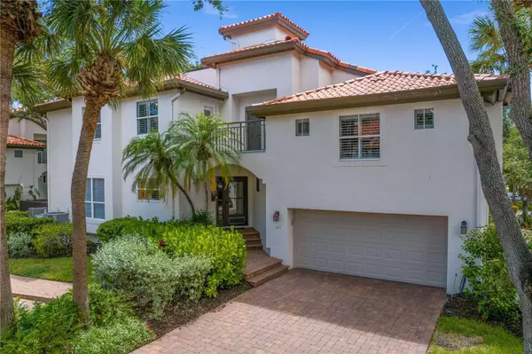 1122 SHIPWATCH CIR, Tampa, FL 33602