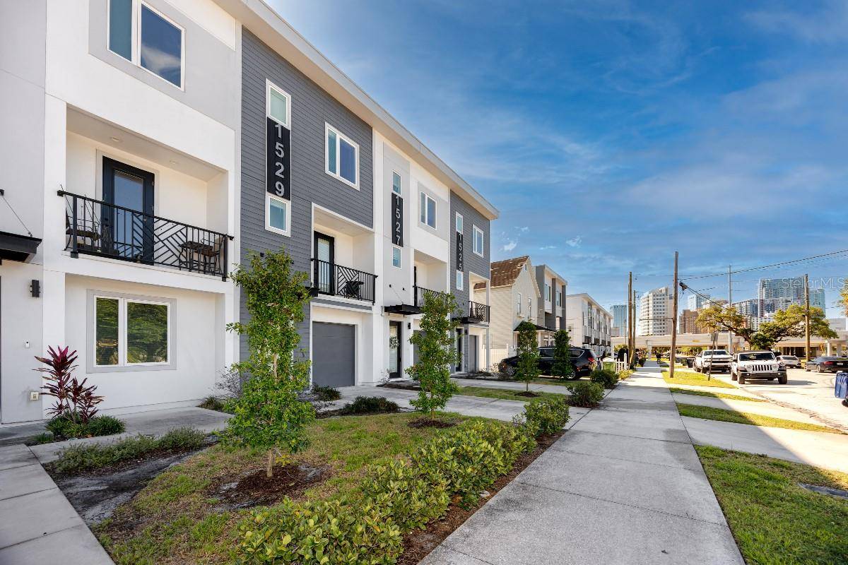 Tampa, FL 33602,1529 N MORGAN ST