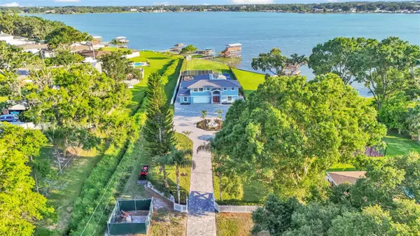 Lakeland, FL 33809,390 WINDERMERE DR