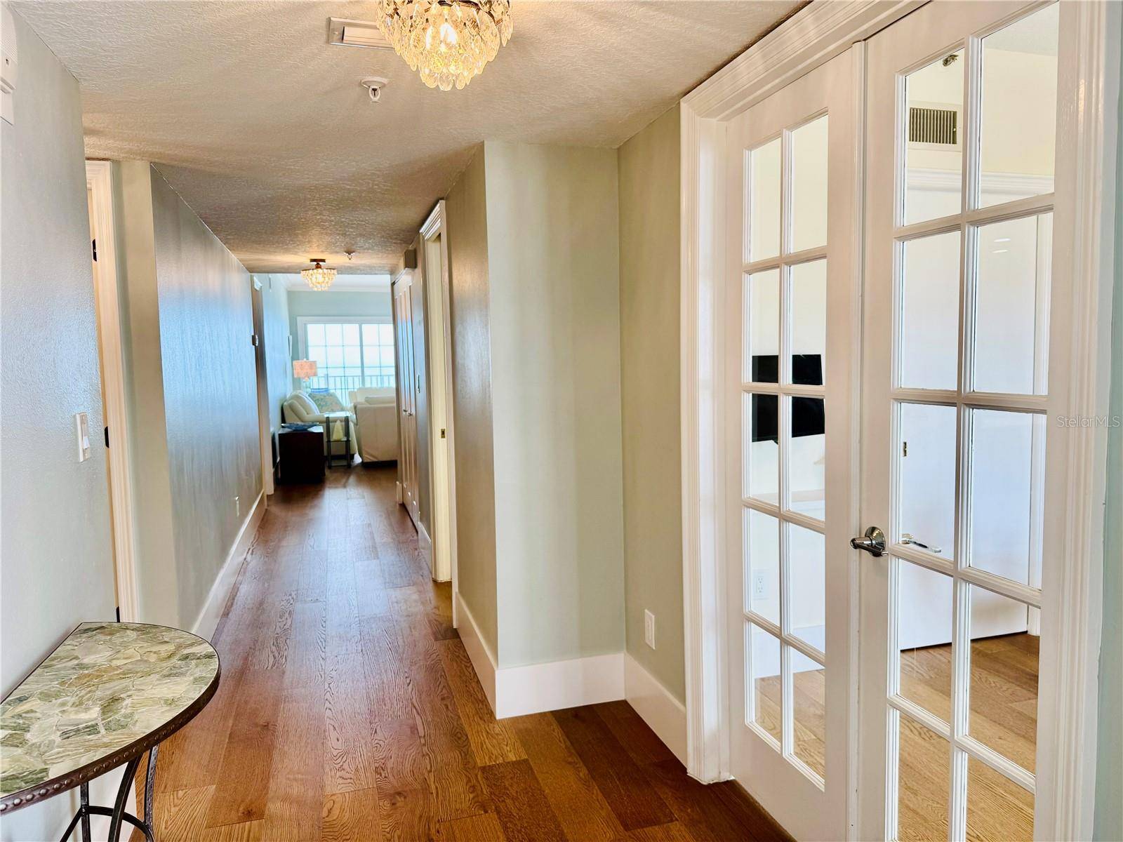 Clearwater, FL 33767,1586 GULF BLVD #2502
