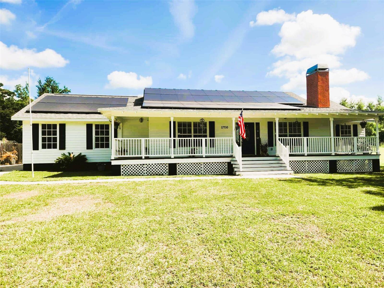 17430 SPRING VALLEY RD, Dade City, FL 33523