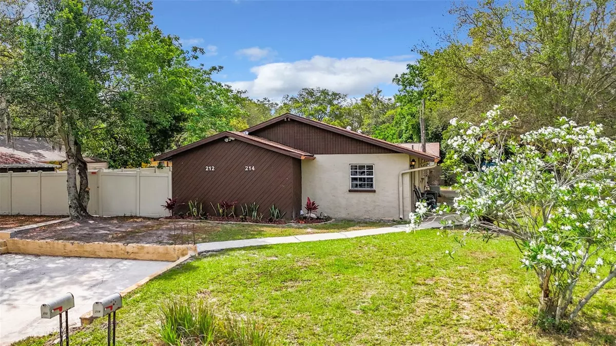 Safety Harbor, FL 34695,214 7TH ST N #214