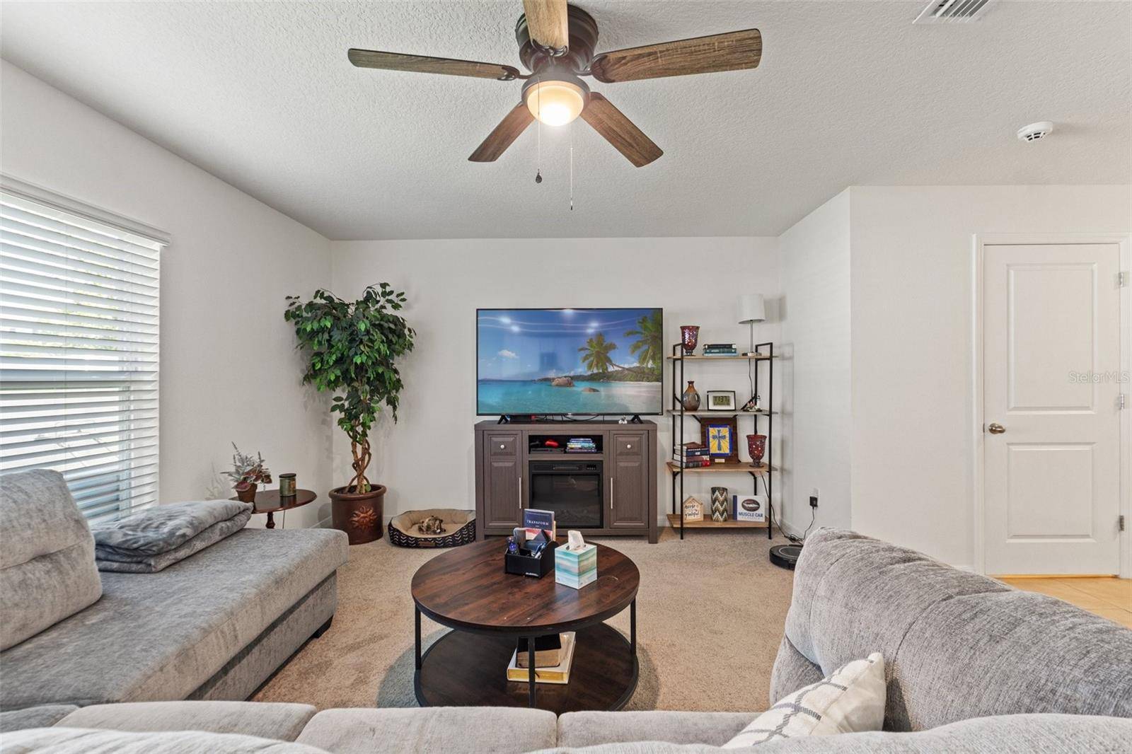 Dade City, FL 33525,13765 WHISKEY DAISY DR