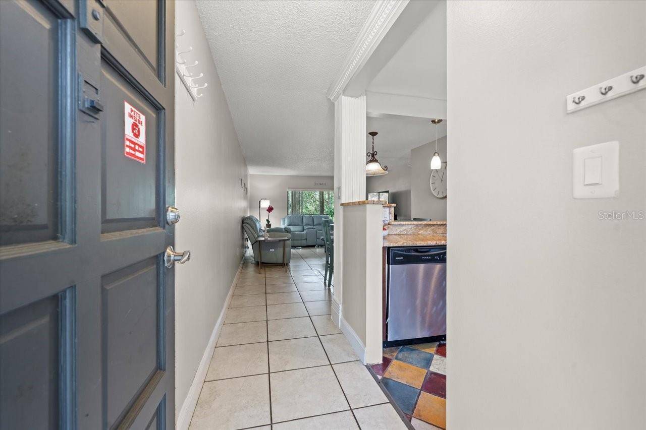 Clearwater, FL 33761,2650 COUNTRYSIDE BLVD #A210