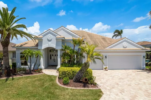 987 CHICKADEE DR, Venice, FL 34285