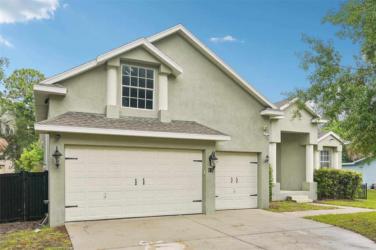 Ruskin, FL 33570,707 9TH AVE SW