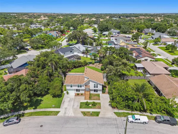 Sarasota, FL 34243,8096 GLENBROOKE LN