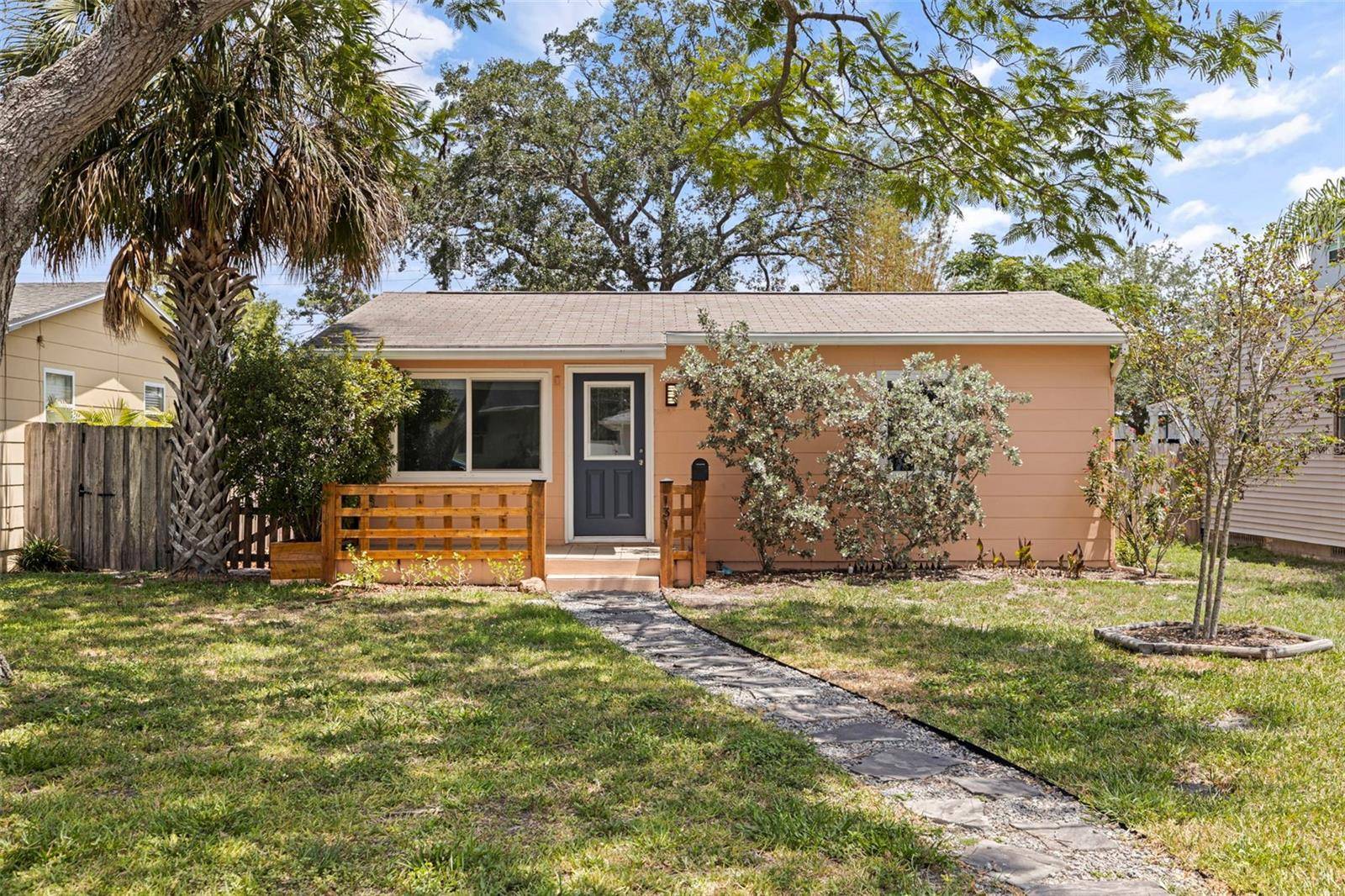 St Petersburg, FL 33703,131 44TH AVE N