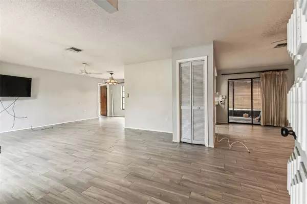 Spring Hill, FL 34608,2410 COVINGTON AVE