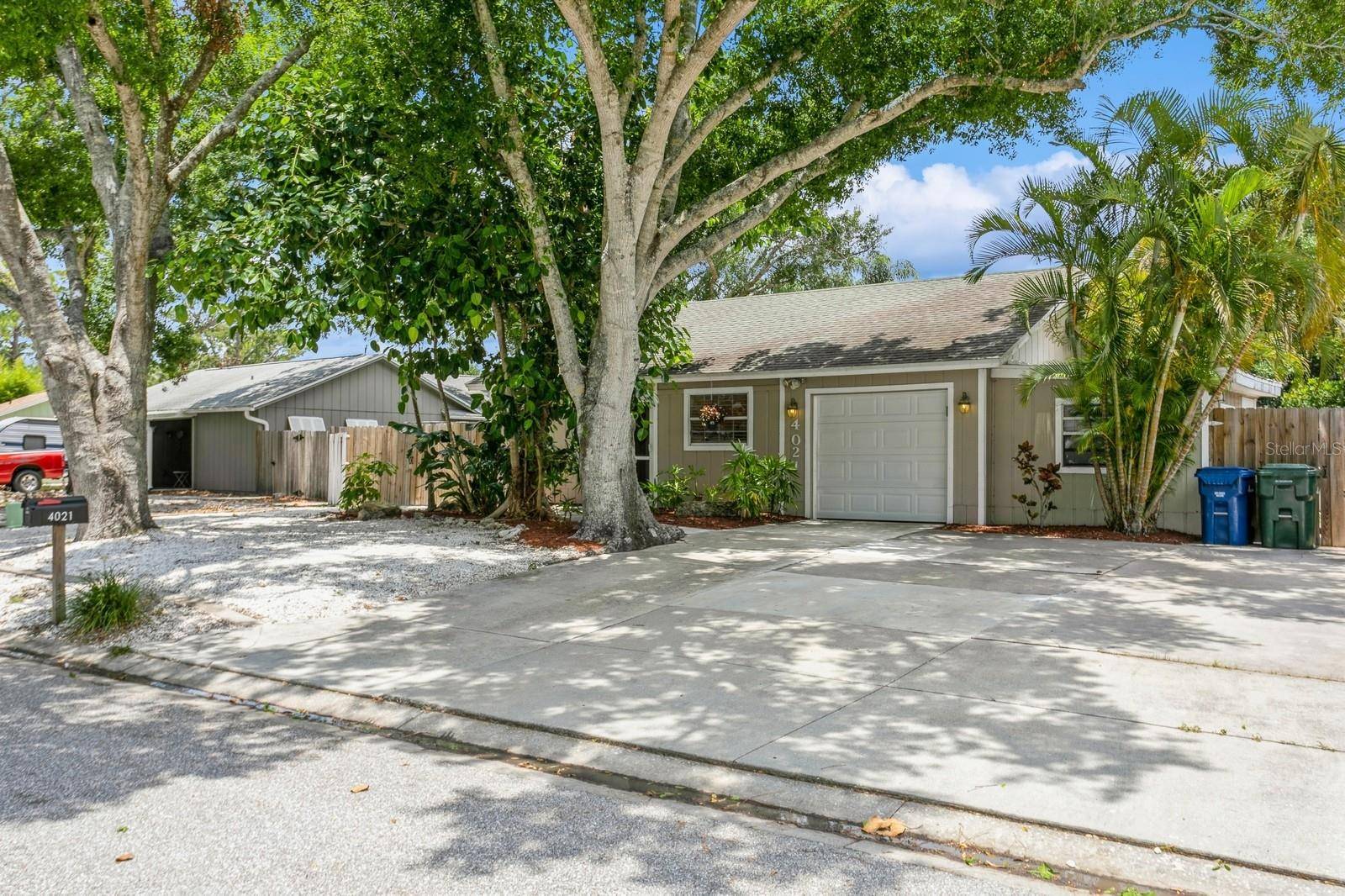 Sarasota, FL 34241,4021 VANA DR