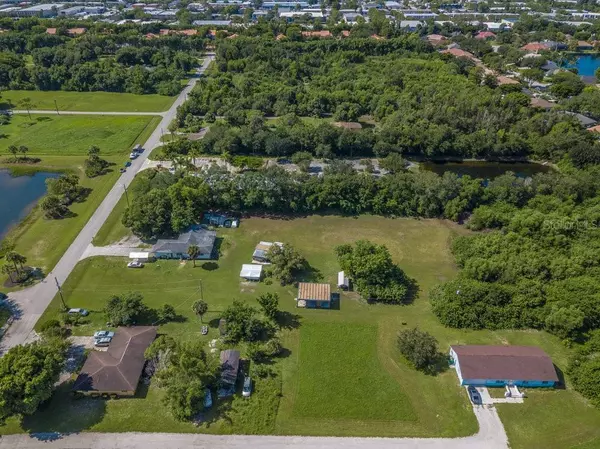 Naples, FL 34109,6785 YARBERRY LN