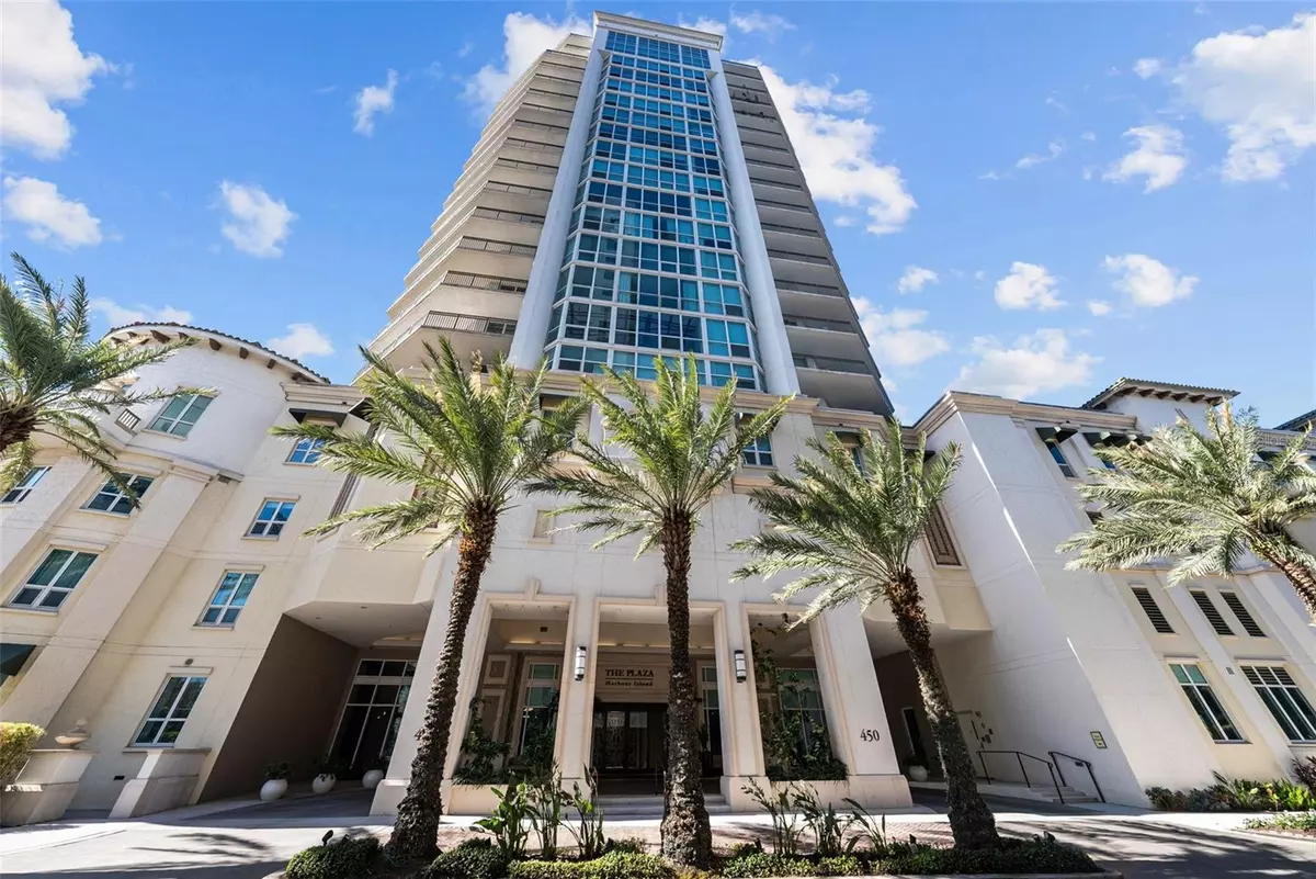 Tampa, FL 33602,450 KNIGHTS RUN AVE #104