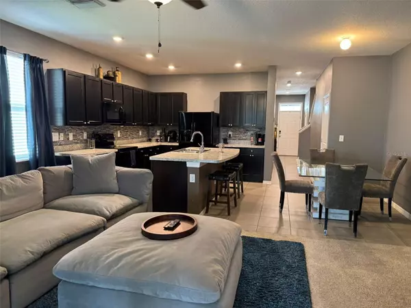 Brandon, FL 33511,821 LUCENT SANDS CT