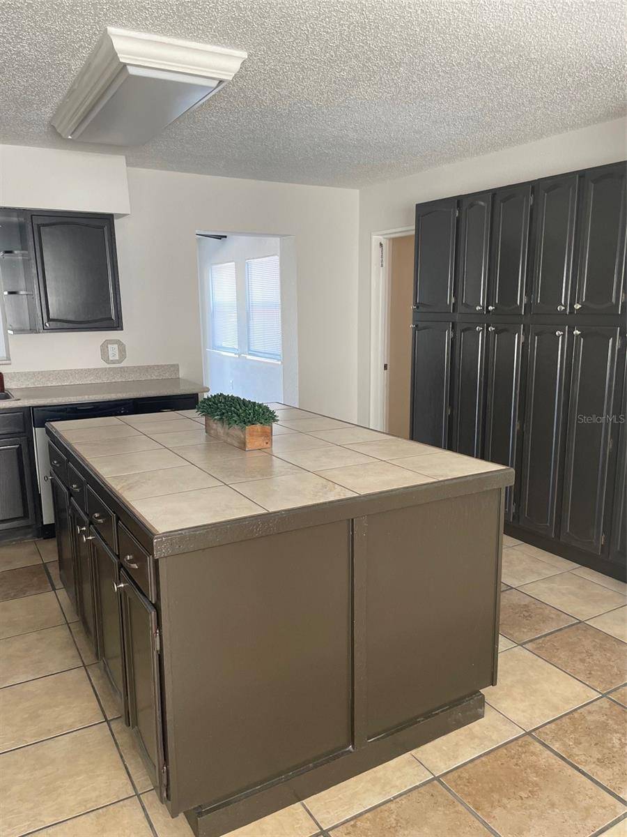 Pinellas Park, FL 33782,8665 55TH ST N