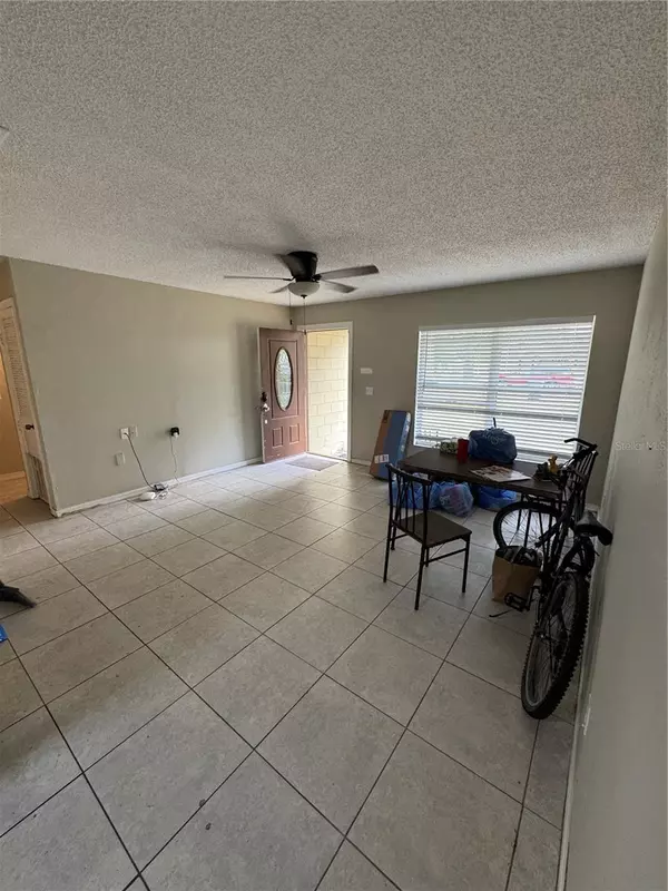 Brandon, FL 33510,201 LENTZ RD