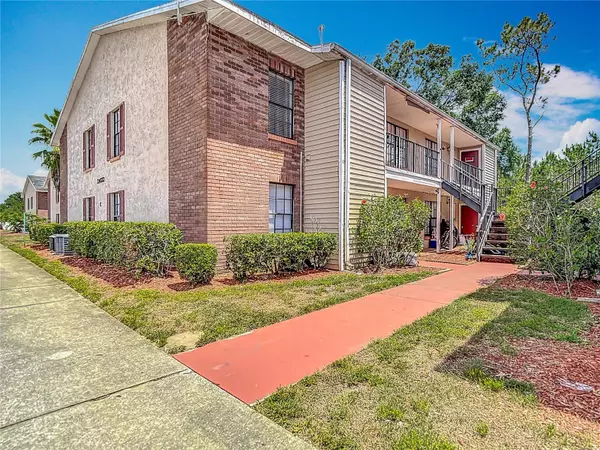 Land O Lakes, FL 34638,21032 VOYAGER BLVD #8