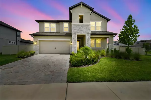 33287 SYCAMORE LEAF DR, Wesley Chapel, FL 33545