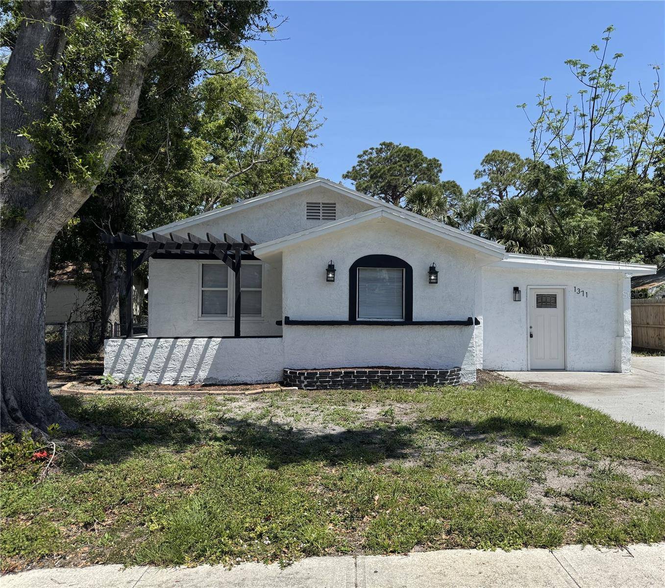 1371 14TH ST, Sarasota, FL 34236