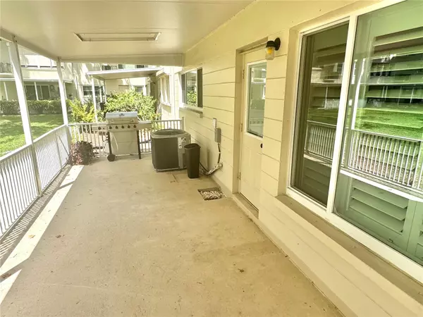 Clearwater, FL 33763,2262 SWEDISH DR #6
