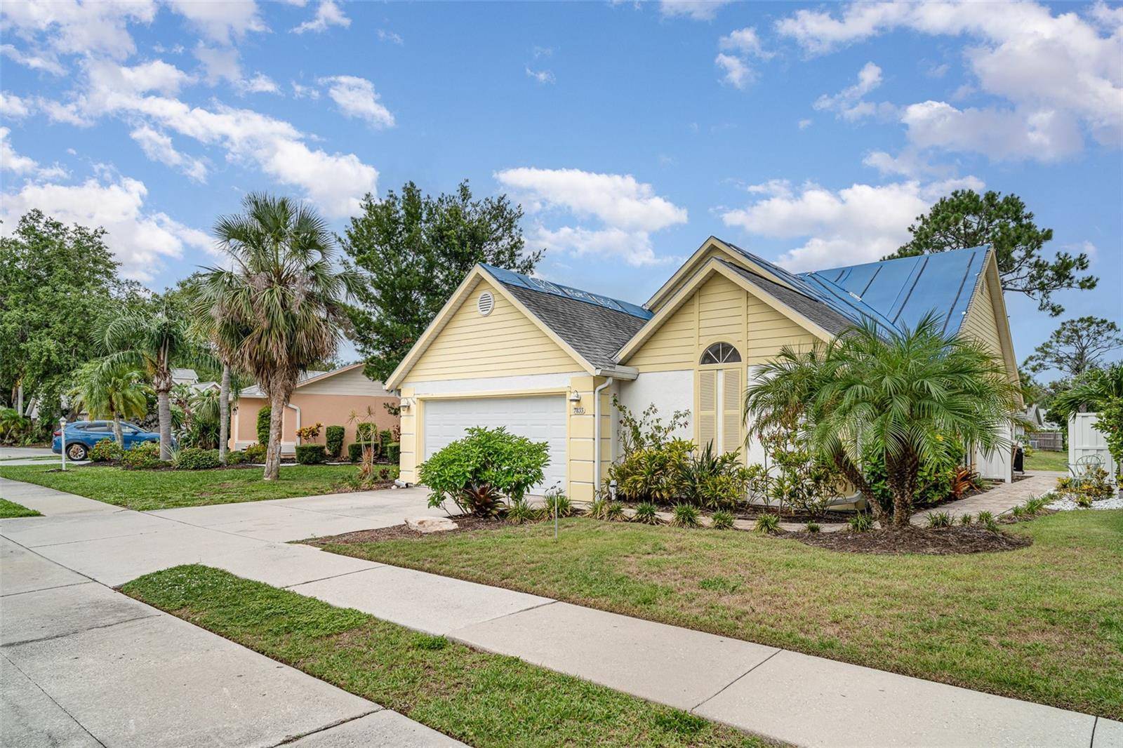 Sarasota, FL 34243,7833 ONTARIO STREET CIR