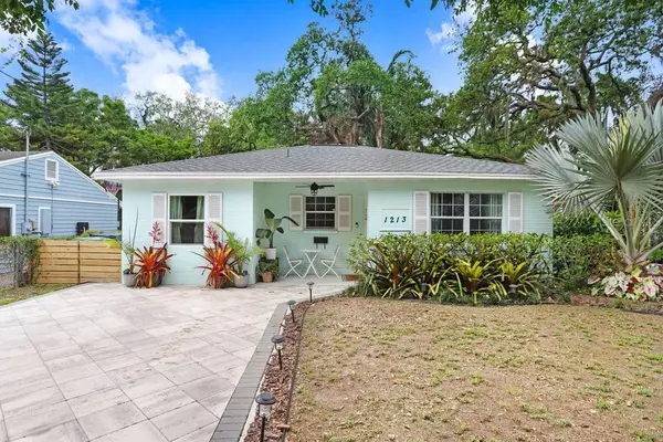 1213 E IDLEWILD AVE, Tampa, FL 33604