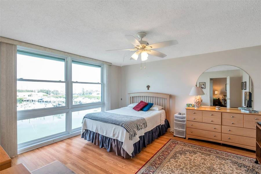 7600 SUN ISLAND DR S #407, South Pasadena, FL 33707