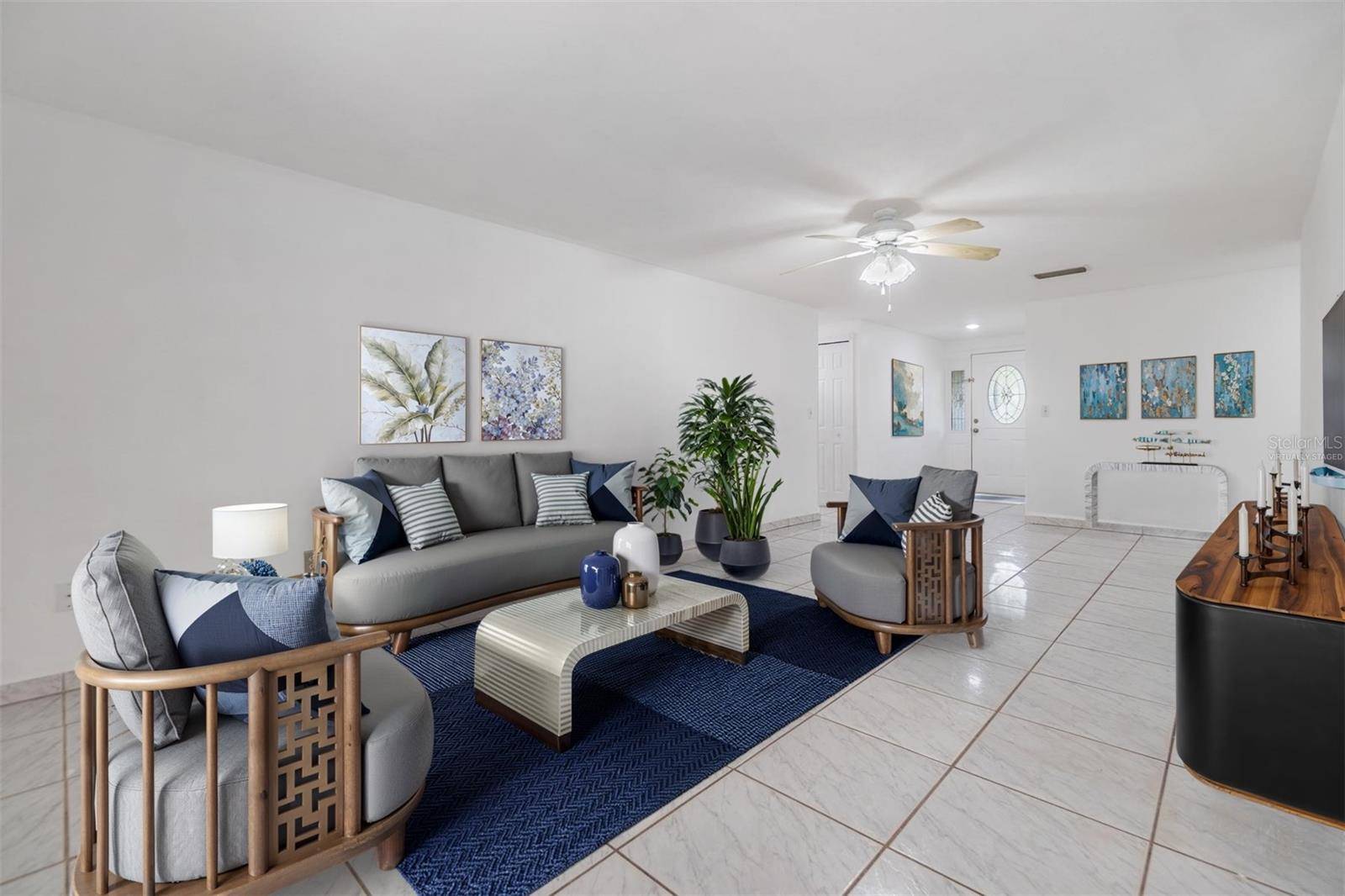 Tampa, FL 33618,16023 SPLITLOG DR