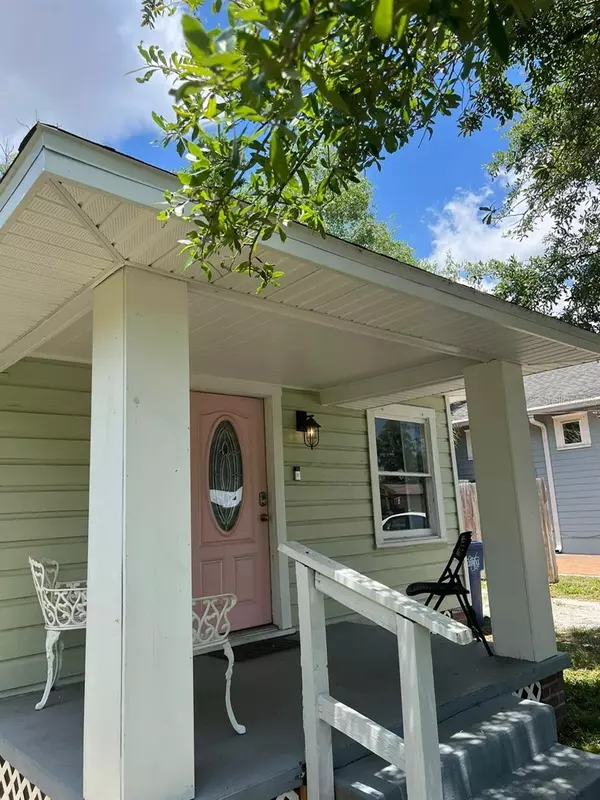 Tampa, FL 33604,213 W JEAN ST