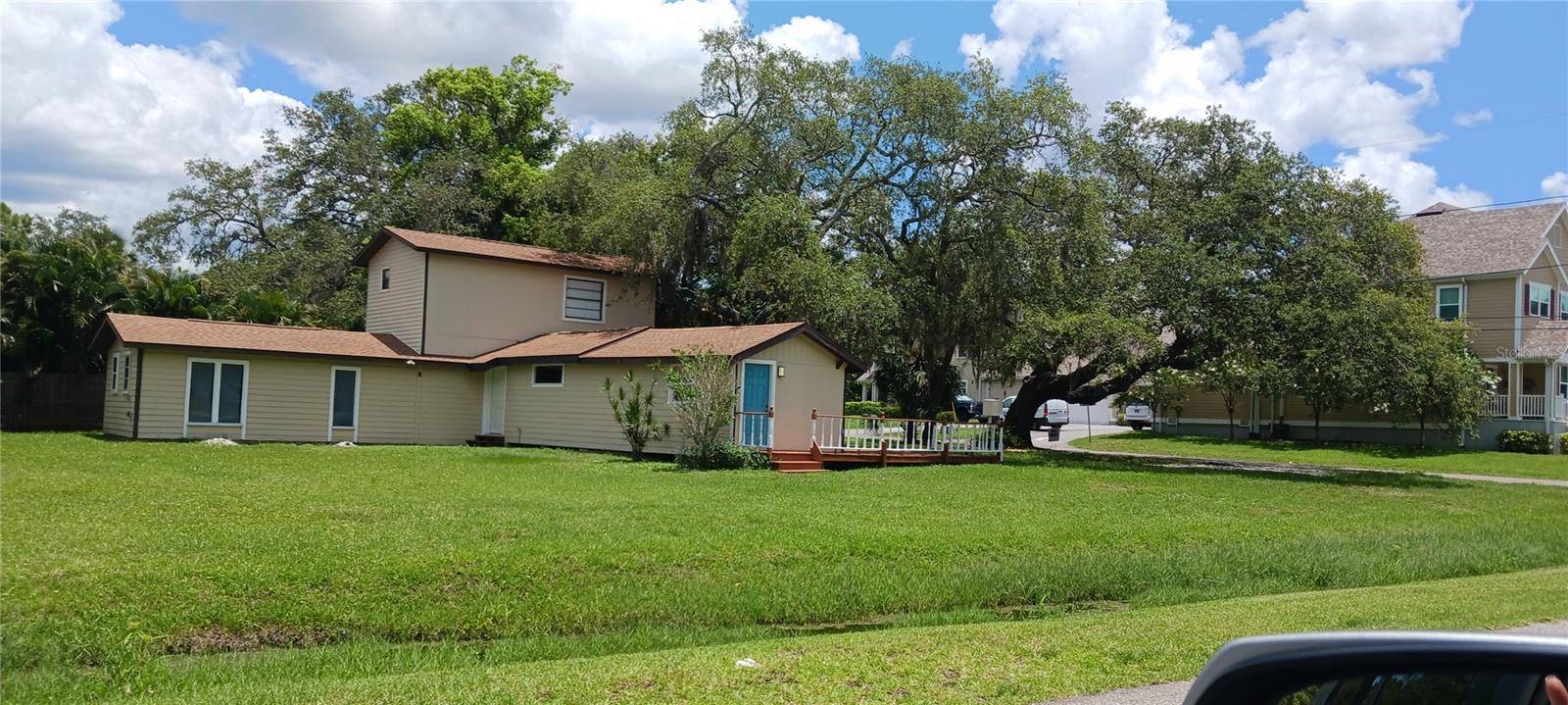 Palm Harbor, FL 34683,881 GEORGIA AVE