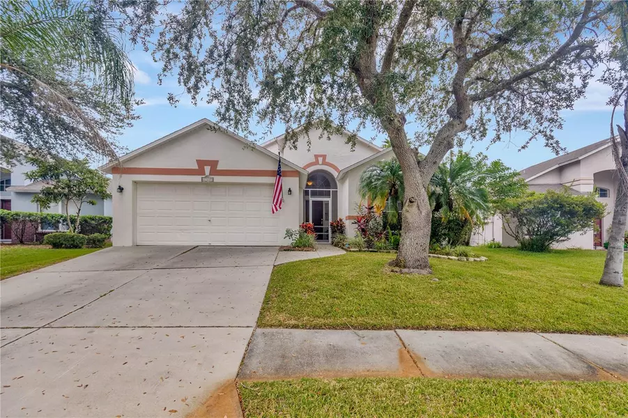 25101 HYDE PARK BLVD, Land O Lakes, FL 34639