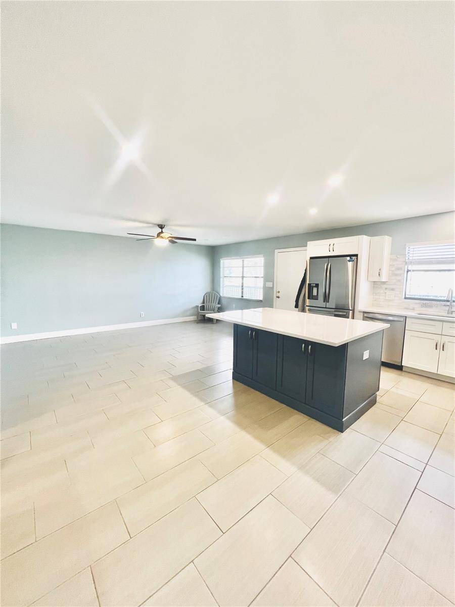 Treasure Island, FL 33706,12500 CAPRI CIR N #203