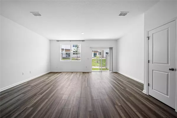 Zephyrhills, FL 33542,6171 CALLE OCHOA ST