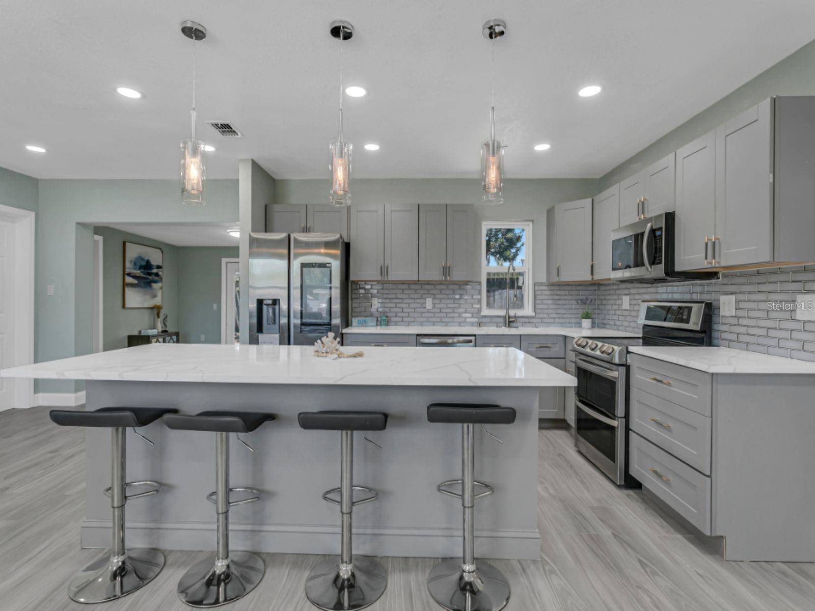 Seminole, FL 33772,11491 59TH TER
