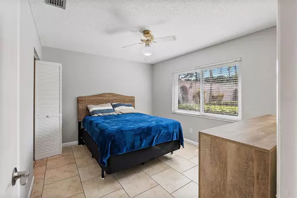 Seminole, FL 33777,9737 86TH AVE