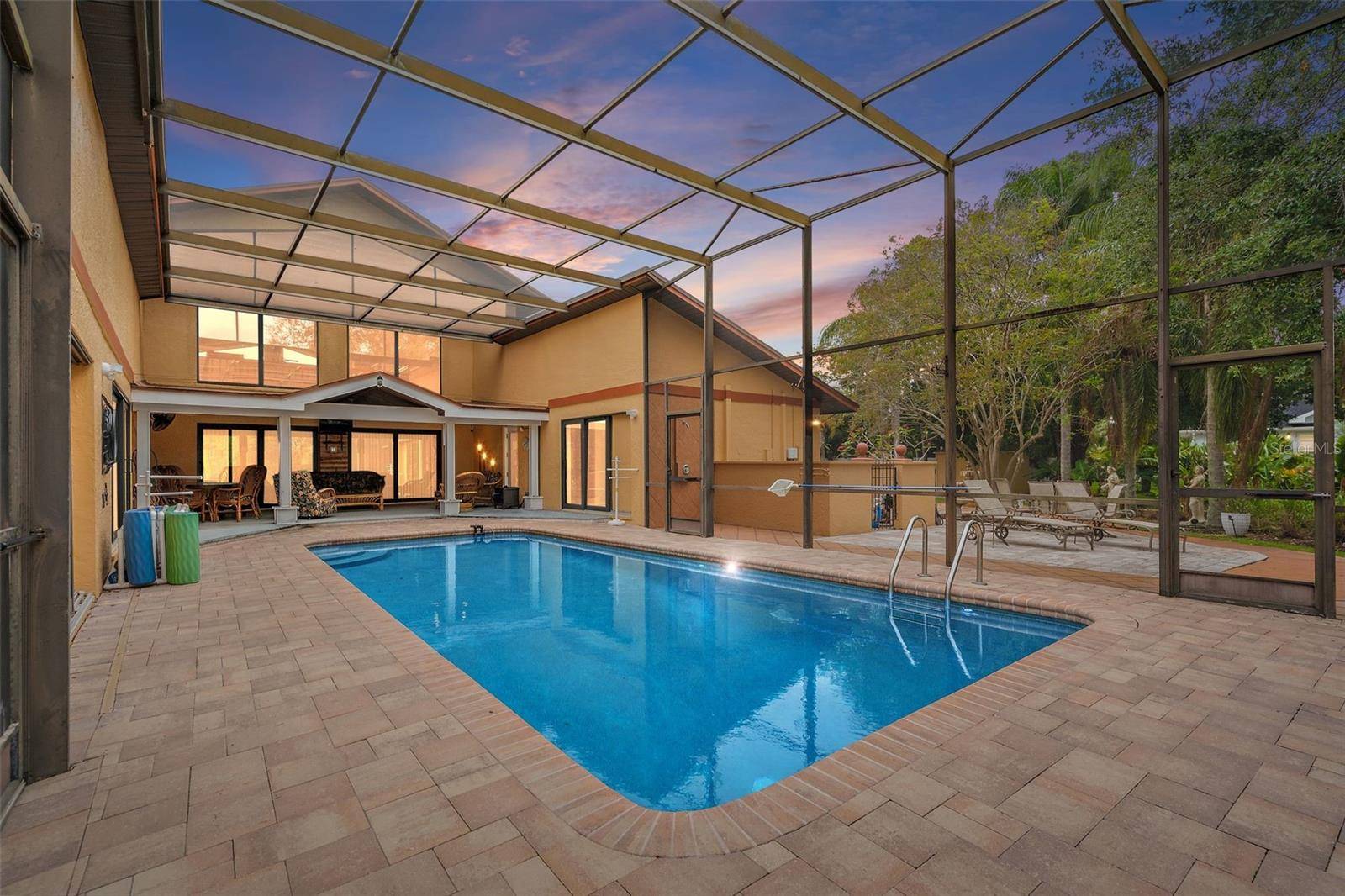 Clearwater, FL 33764,1721 ALLENS CREEK DR