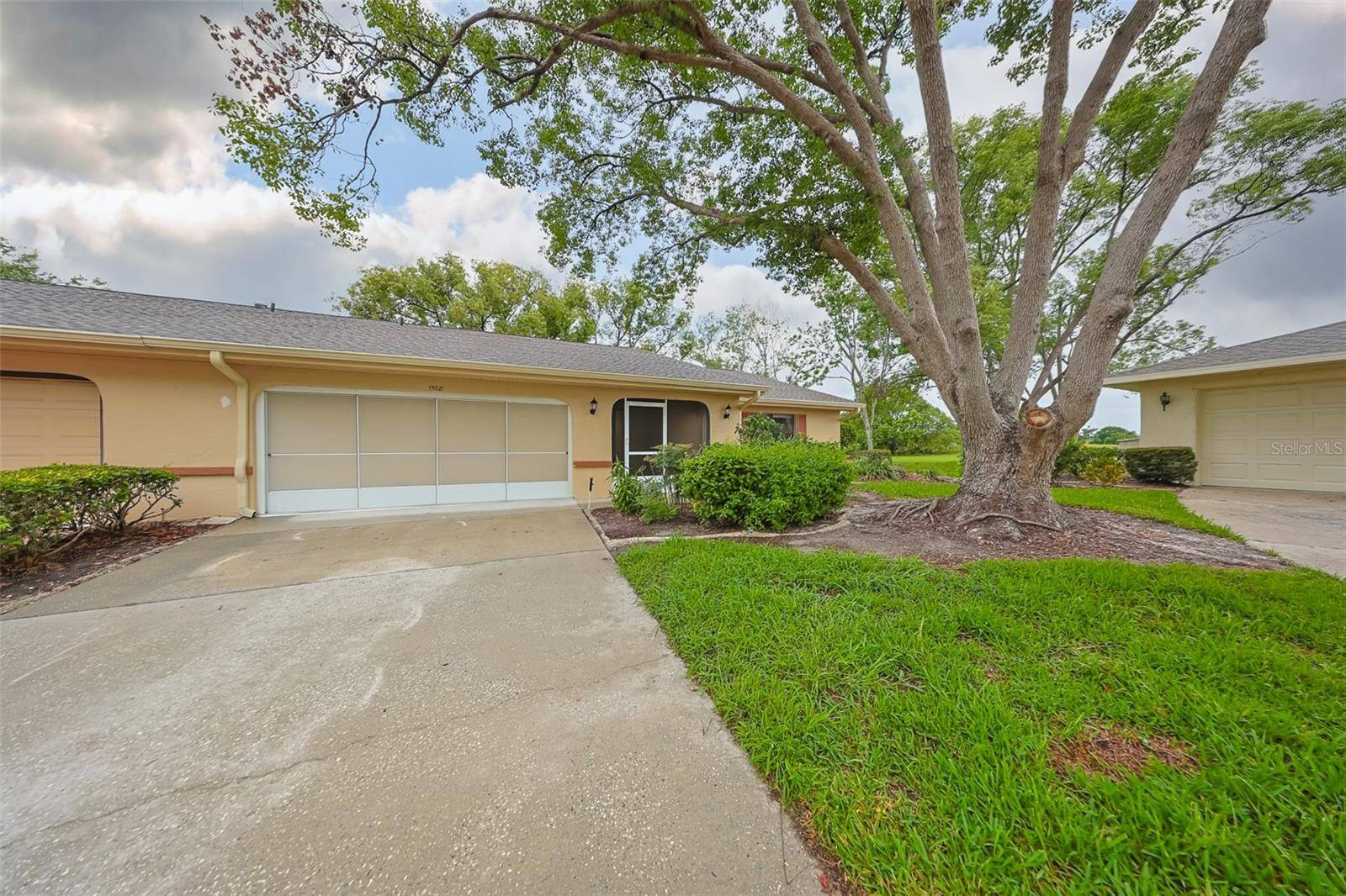 1508 INGRAM DR #20, Sun City Center, FL 33573