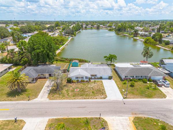 Port Richey, FL 34668,8014 LOTUS DR