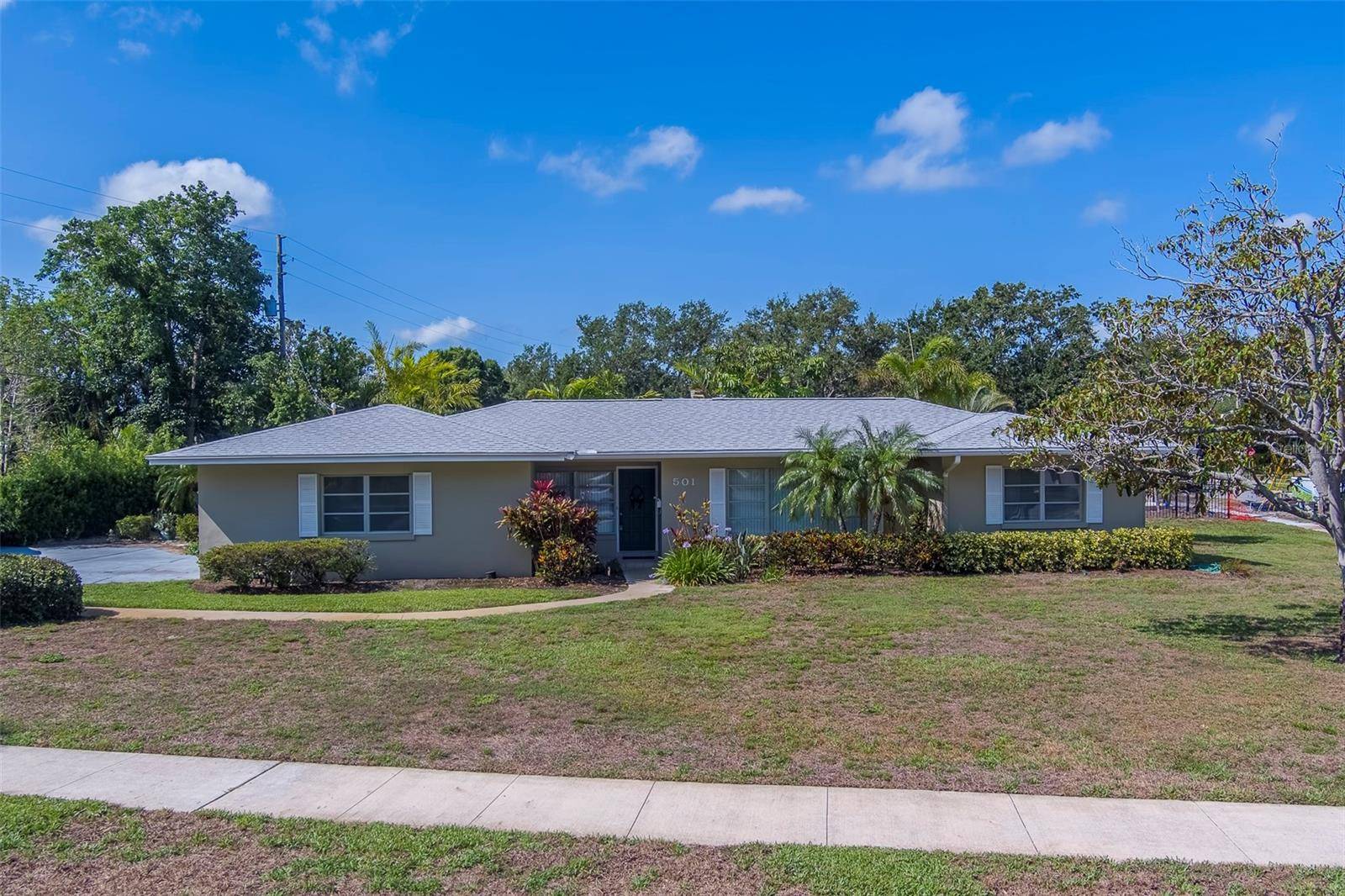 501 POINSETTIA RD, Belleair, FL 33756
