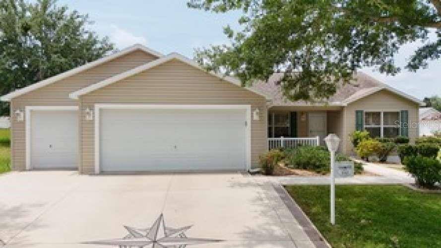 310 KNOLL PL, The Villages, FL 32162