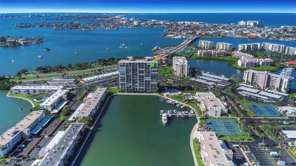 South Pasadena, FL 33707,7300 SUN ISLAND DR S #1505
