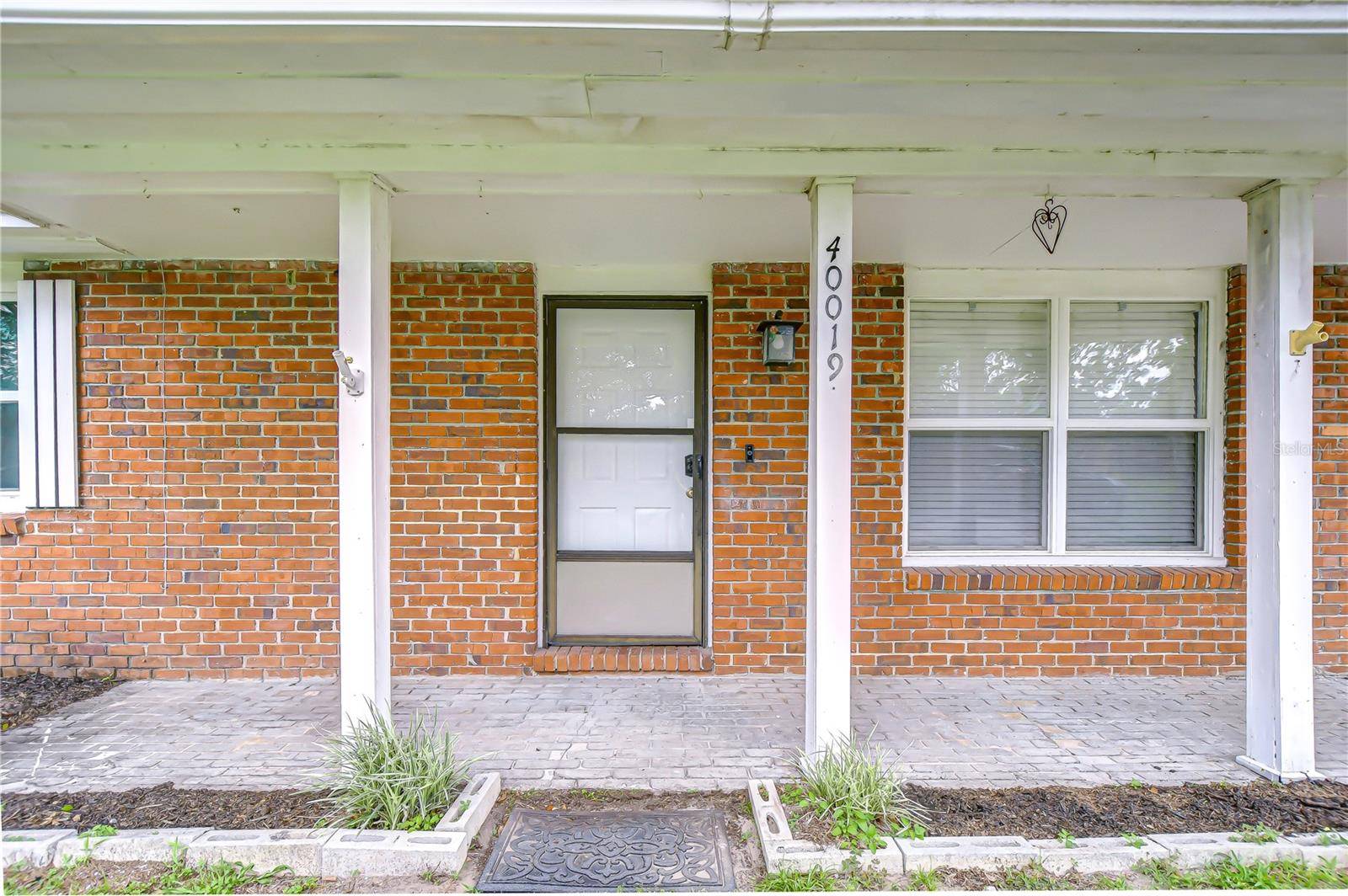 Zephyrhills, FL 33540,40019 PRETTY REDBIRD RD