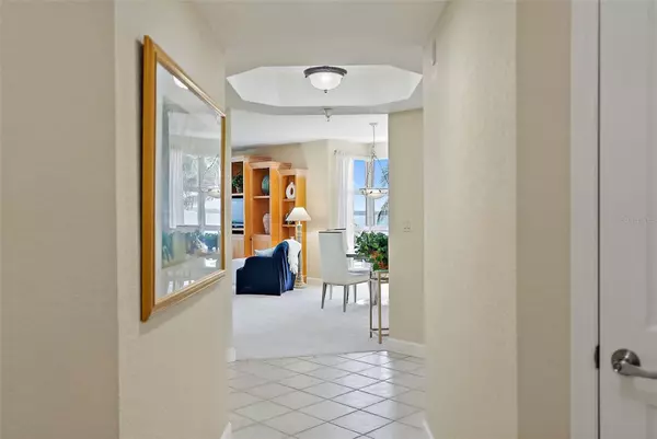 St Petersburg, FL 33715,4953 BACOPA LN S #205