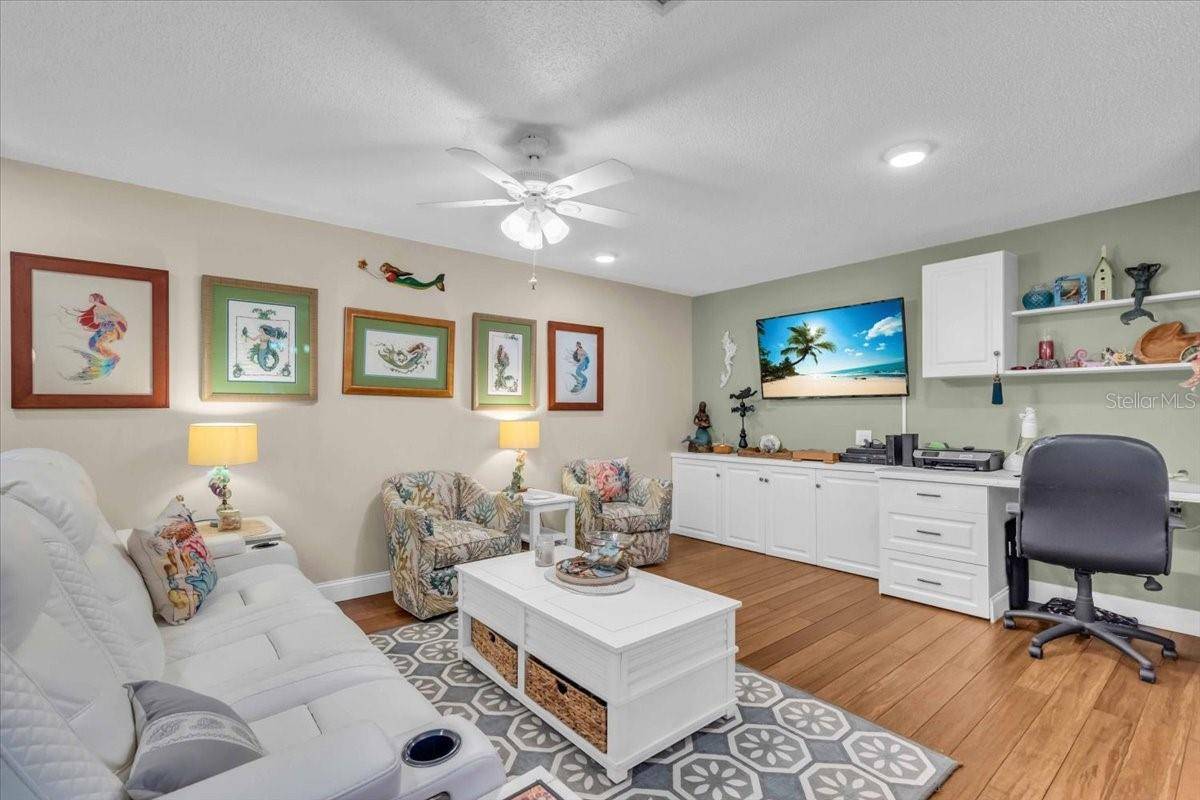 St Petersburg, FL 33709,5725 80TH ST N #210