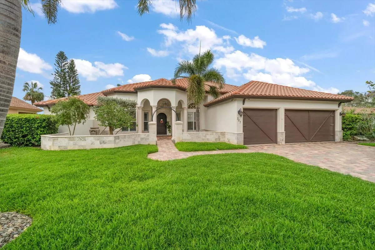 Largo, FL 33770,307 PALMETTO LN