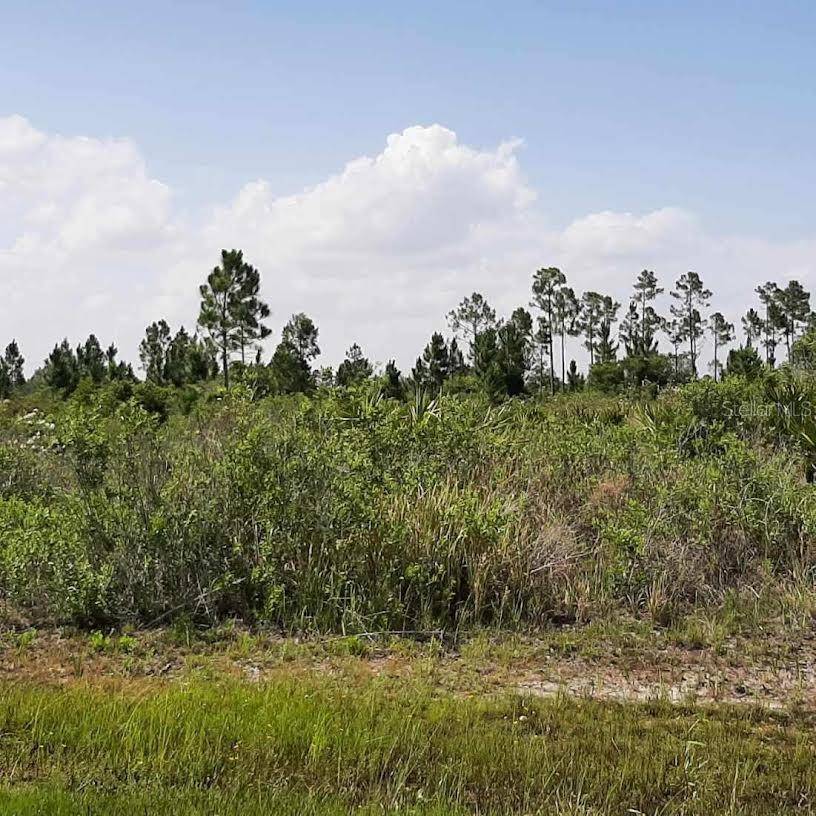 414 CALENDULA DR, Indian Lake Estates, FL 33855