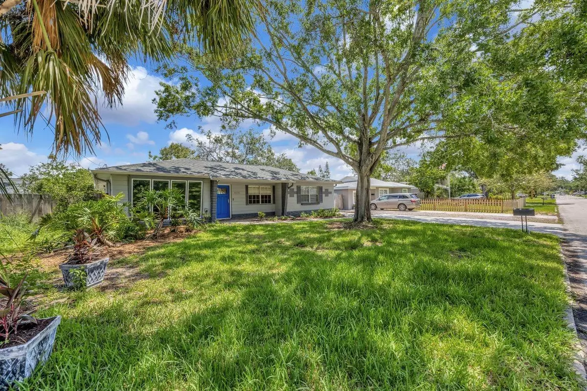 Tampa, FL 33611,4619 W BAY VILLA AVE