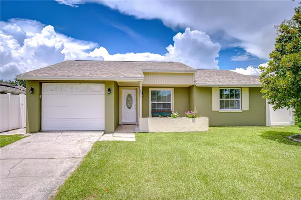 6807 MONIQUE AVE, Tampa, FL 33625