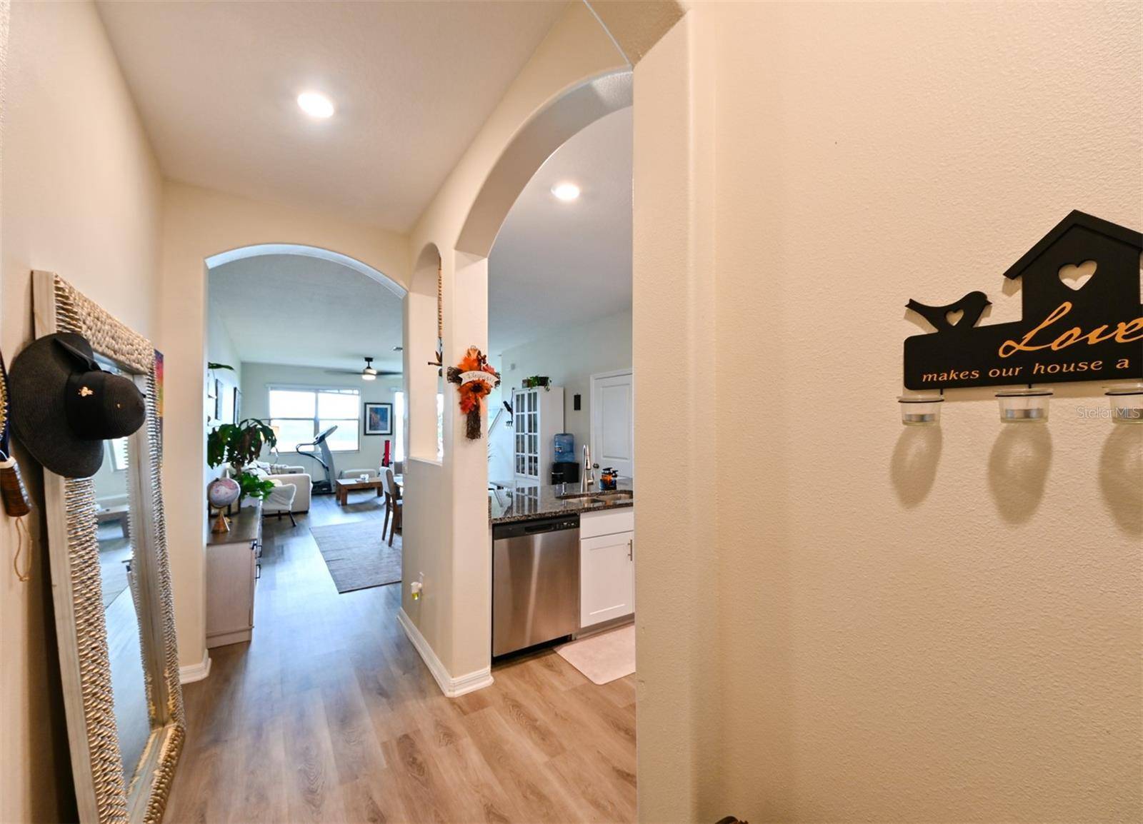 Ruskin, FL 33570,736 ROYAL EMPRESS DR